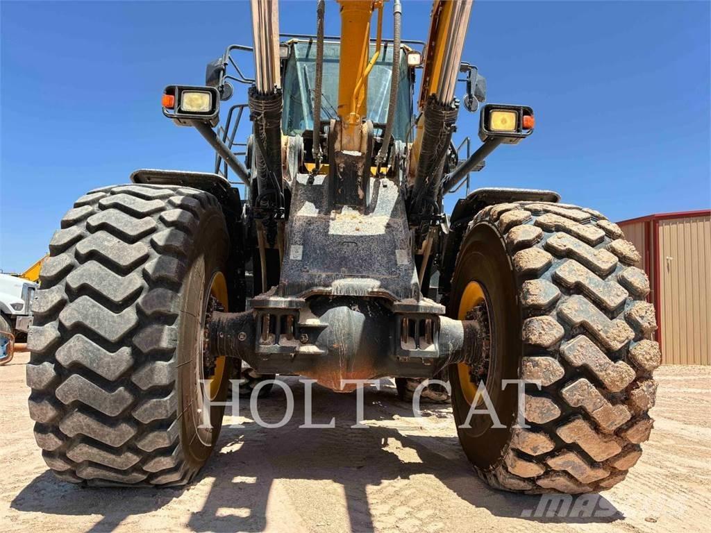 Komatsu WA500-8 Wheel Loaders