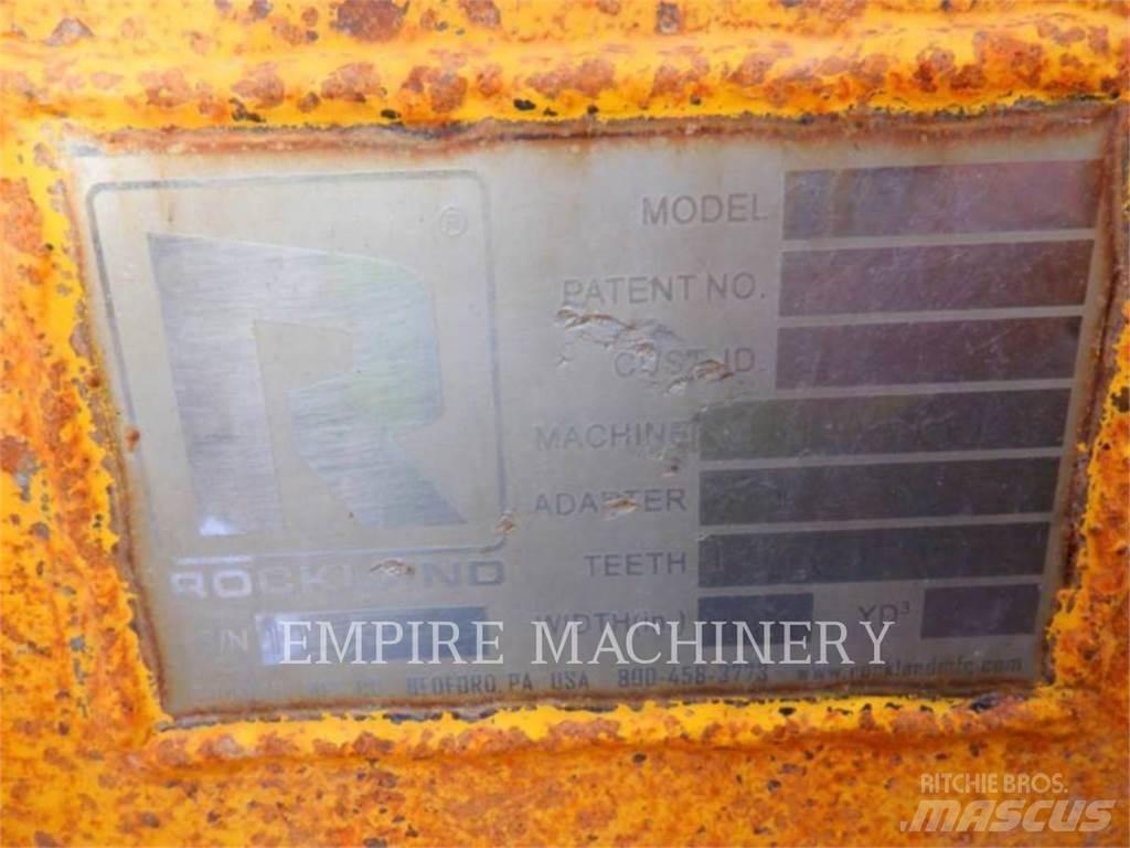 Komatsu WA600-8 Wheel Loaders