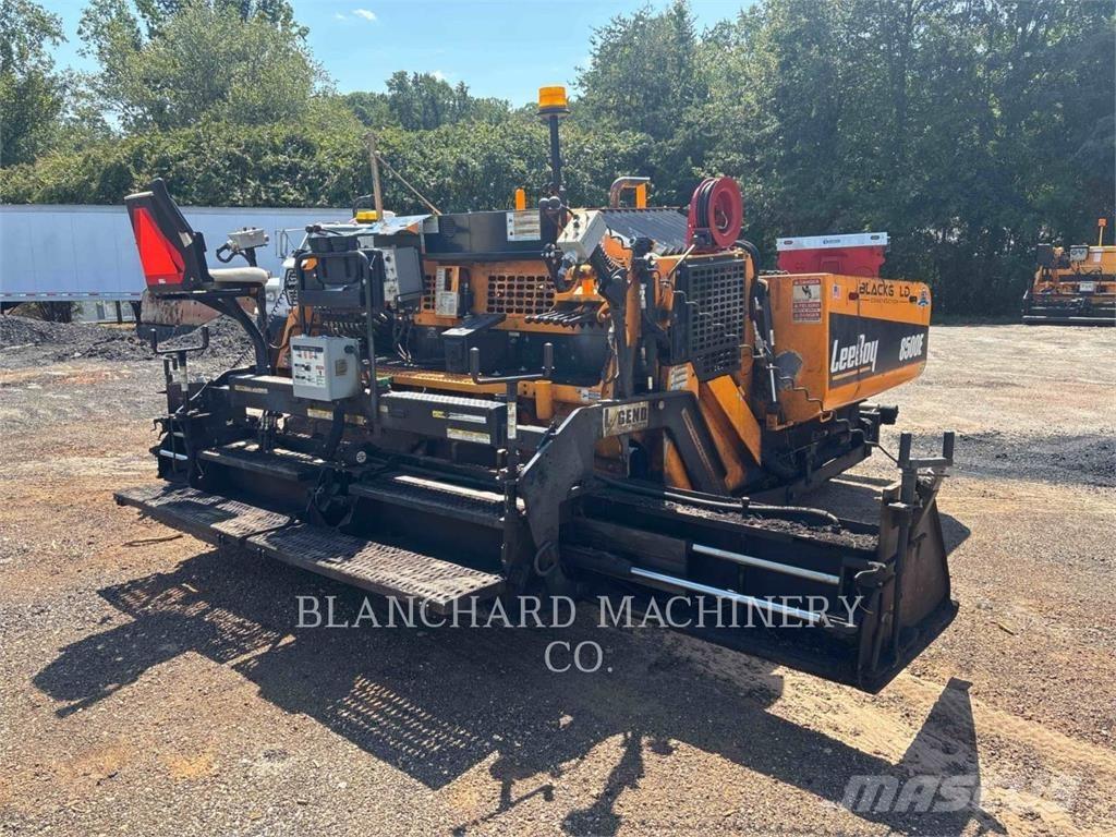 LeeBoy 8500E Asphalt pavers