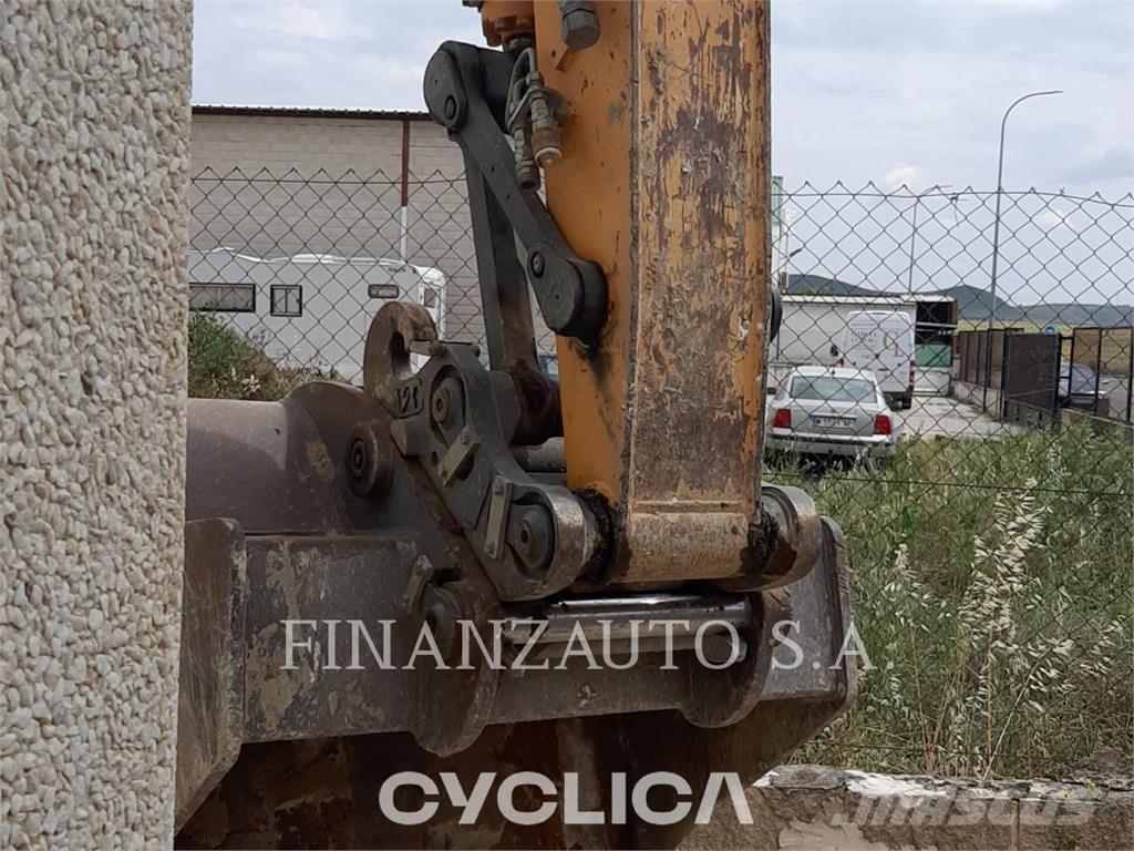 Liebherr A900 Wheeled Excavators