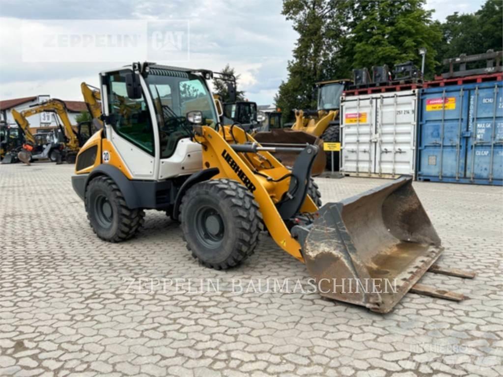 Liebherr L506 Wheel Loaders