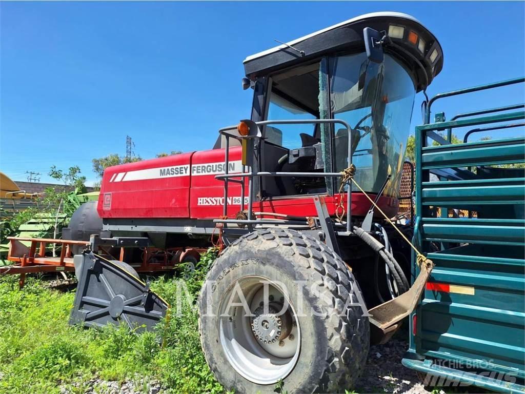 Massey Ferguson 9635 Harvesters