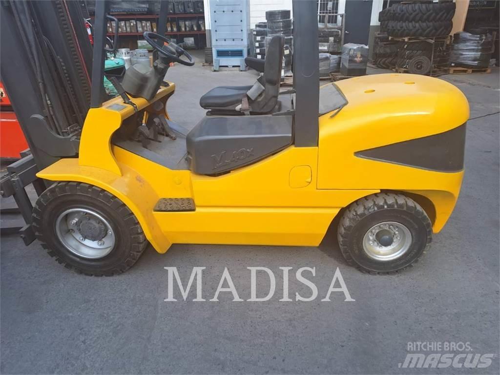 MAXI-LIFT FD40T-MWO3 Misc Forklifts