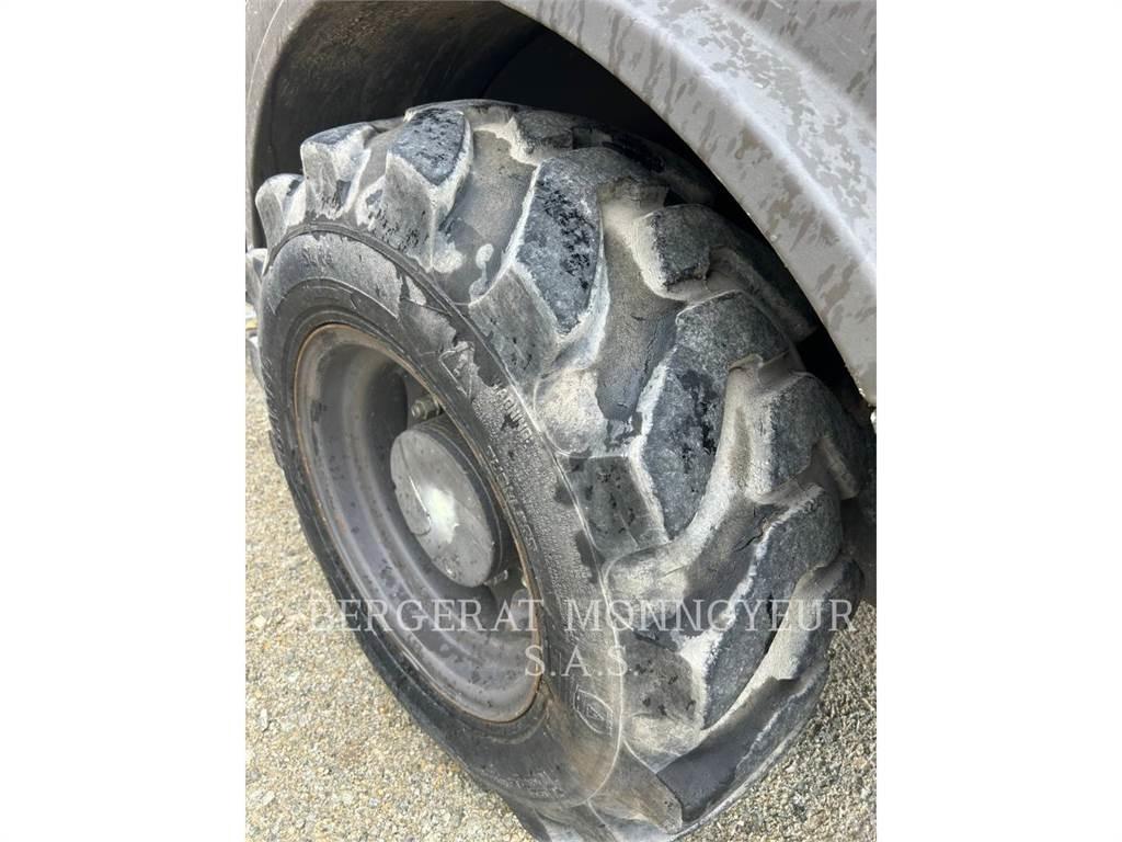 Mecalac AX850 Wheel Loaders