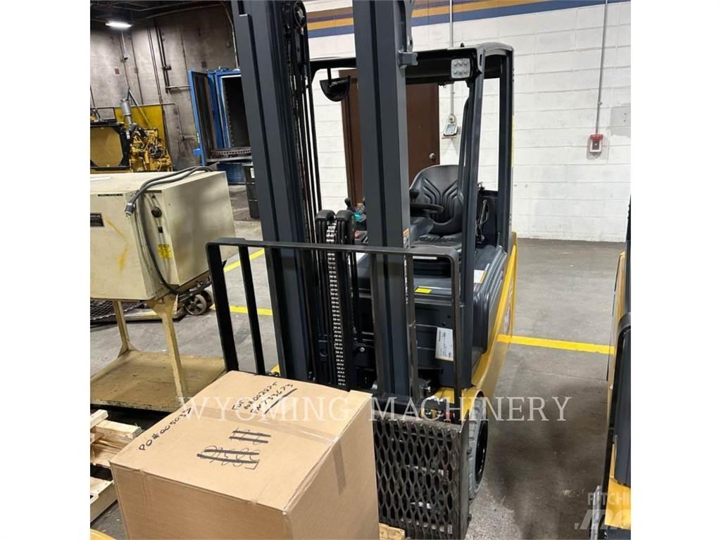 Mitsubishi 2ET4000 Electric Forklifts