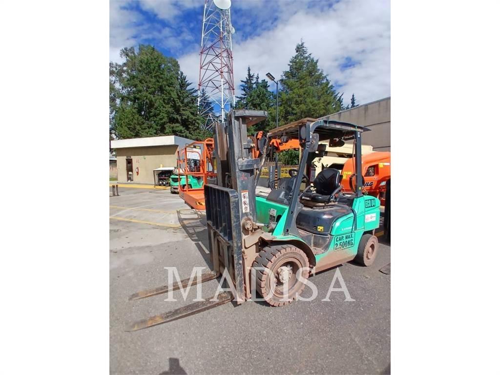 Mitsubishi FG30N-LP Misc Forklifts