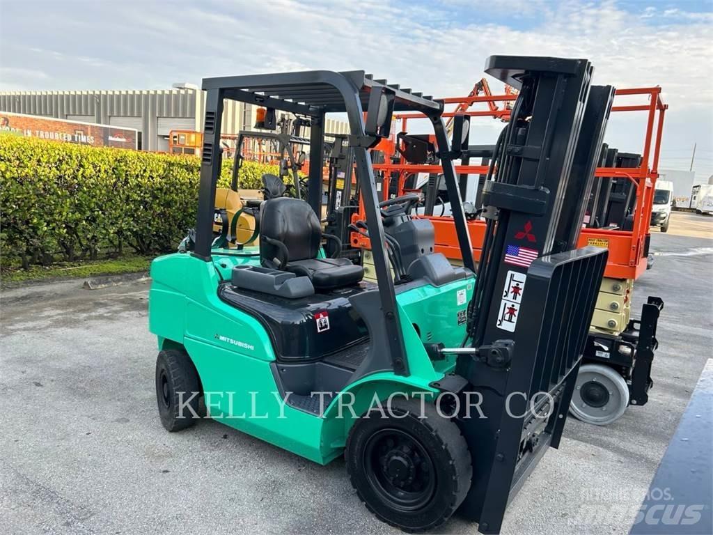 Mitsubishi FGC25 Misc Forklifts