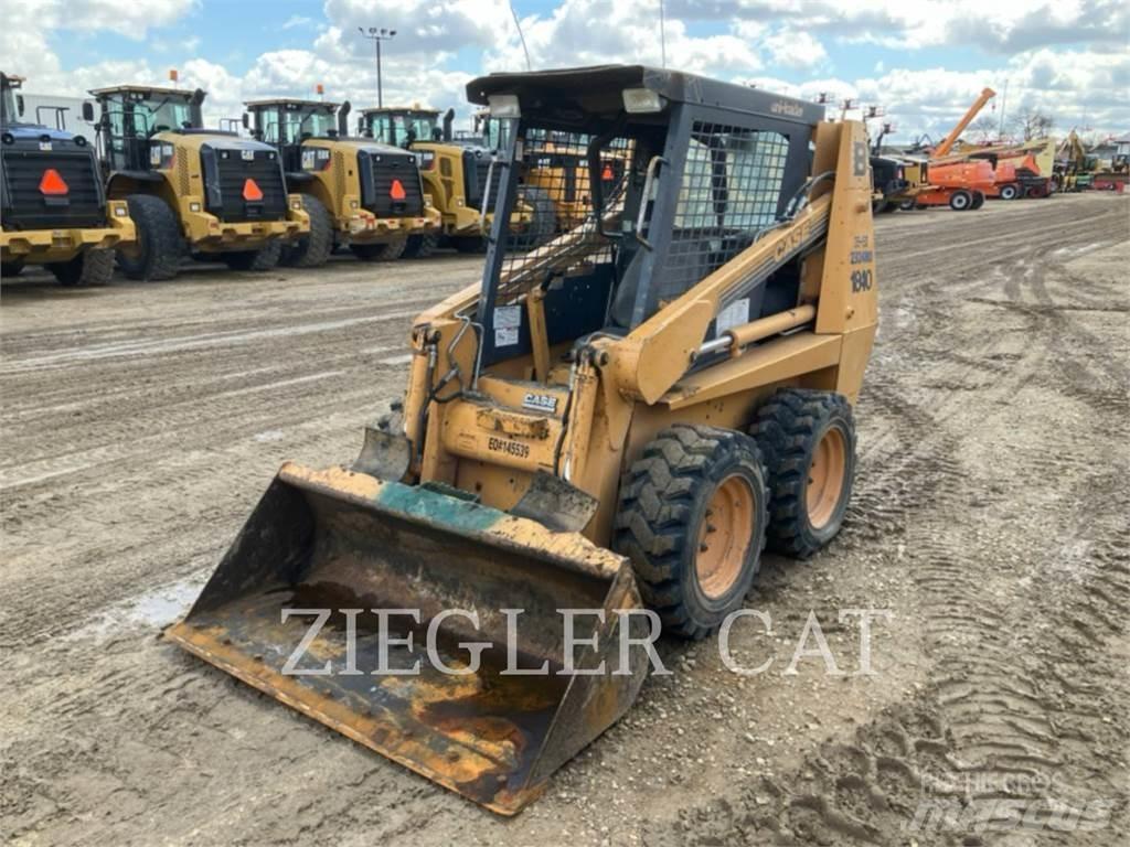 New Holland 1840 Skid Steer Loaders