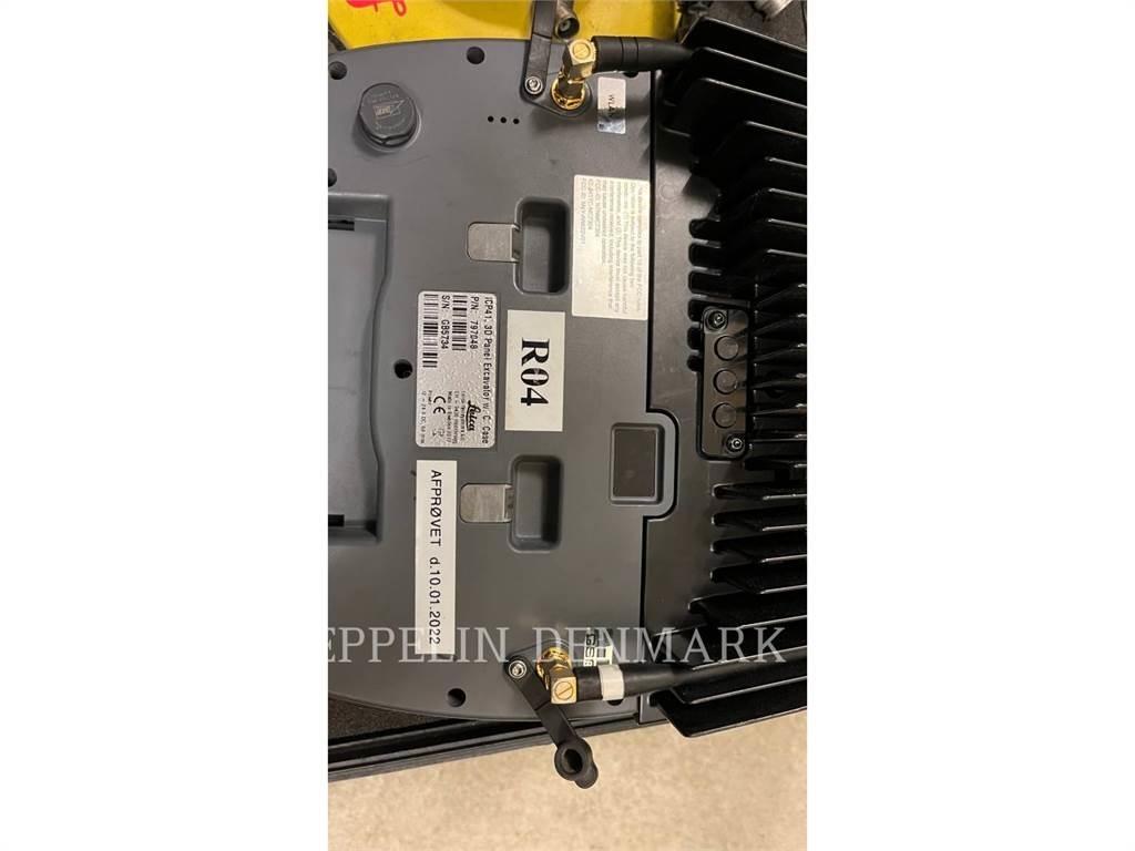 New Holland F106,7A Motor Graders