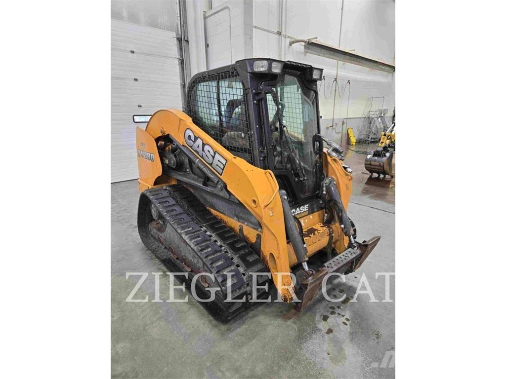New Holland TV380 Crawler Loaders