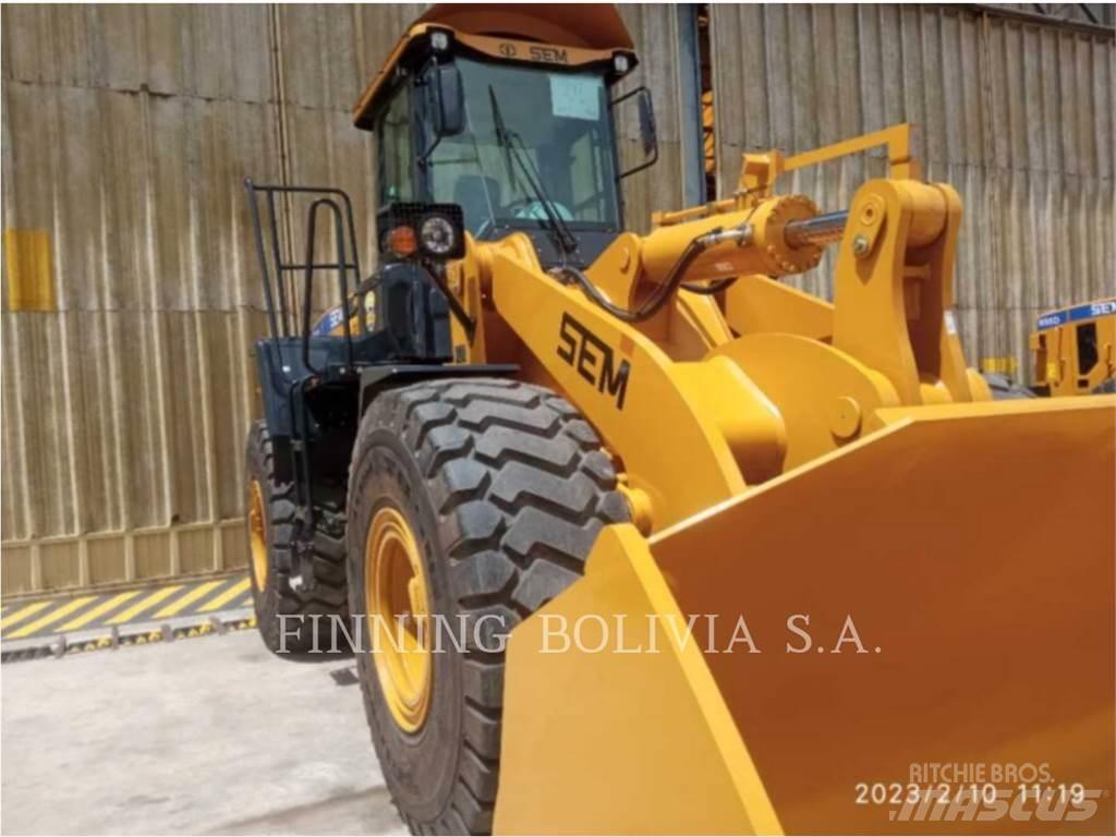 SEM MACHINERY SEM668D Wheel Loaders