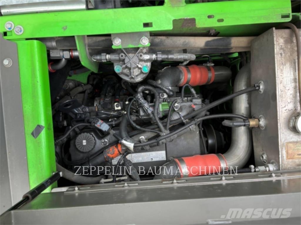Sennebogen 821E Demolition