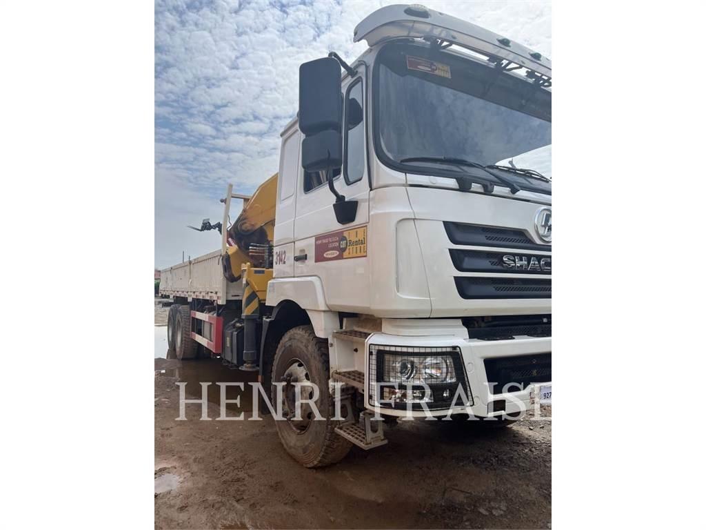 Shacman CAMION GRUE 12T Mobile and all terrain cranes