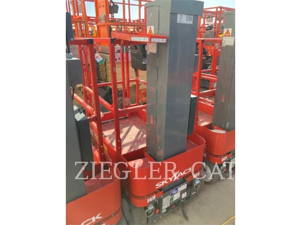 Skyjack SJ12 Scissor Lifts