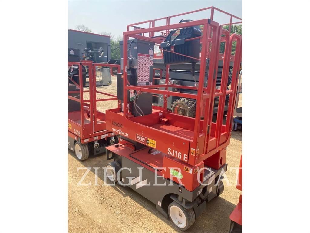 Skyjack SJ16 Scissor Lifts