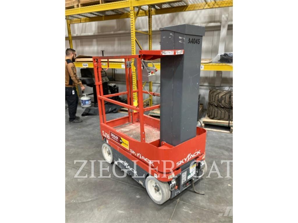 Skyjack SJ16 Scissor Lifts