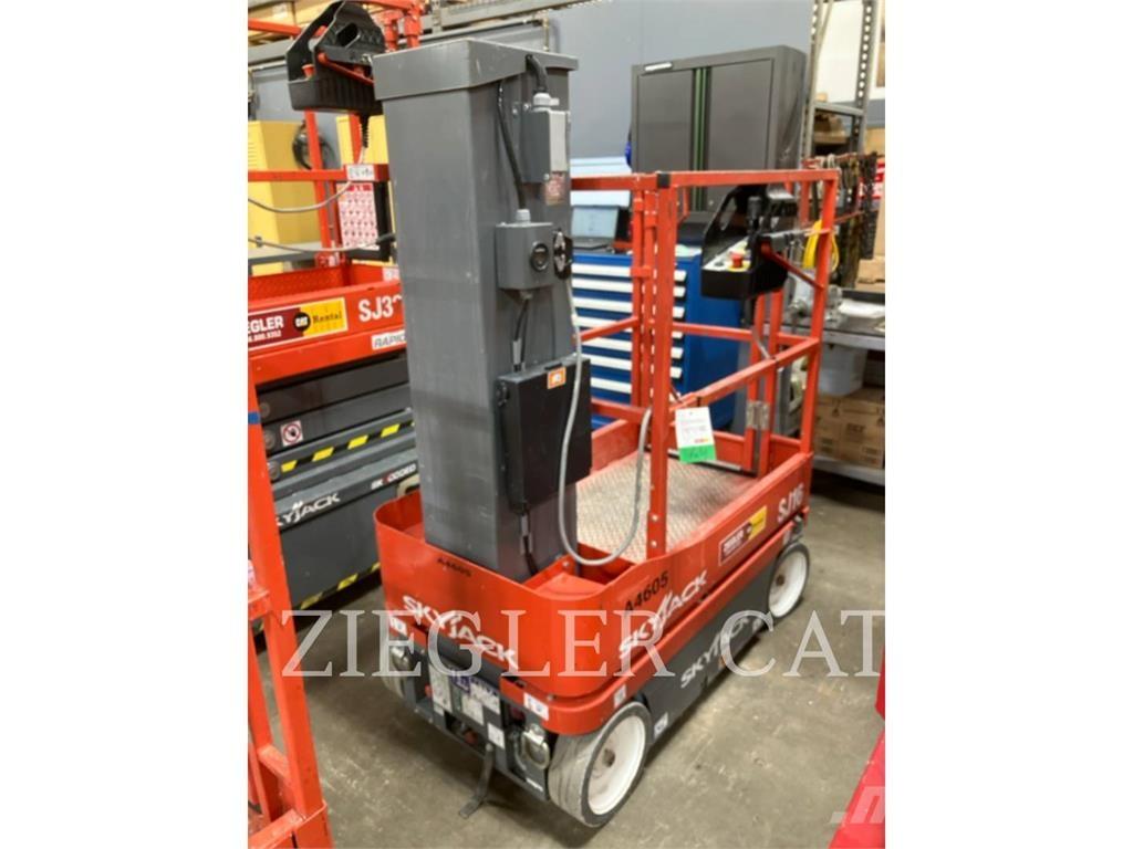 Skyjack SJ16 Scissor Lifts
