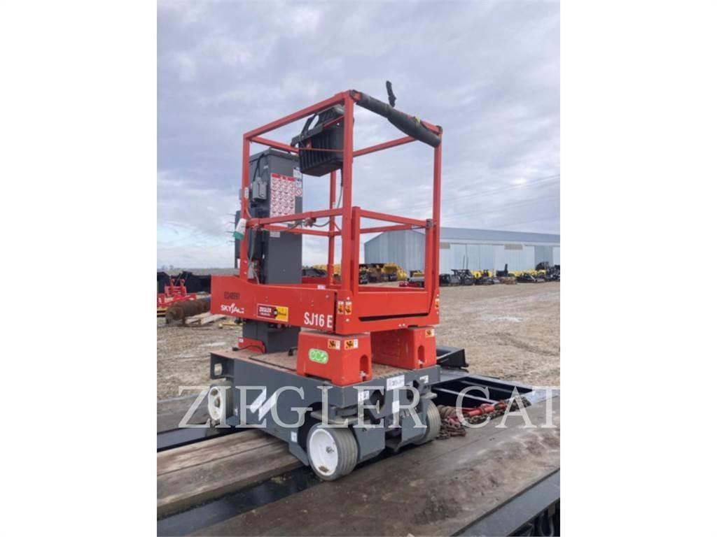 Skyjack SJ16E Scissor Lifts