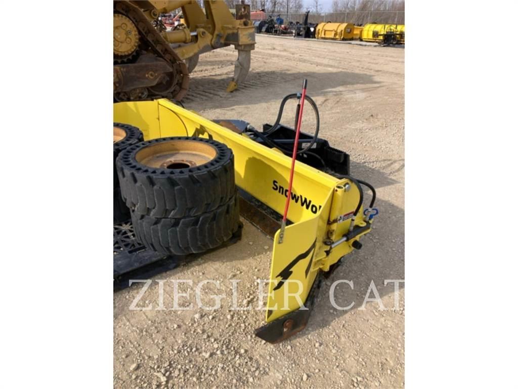 SnowWolf  Snow Blowers