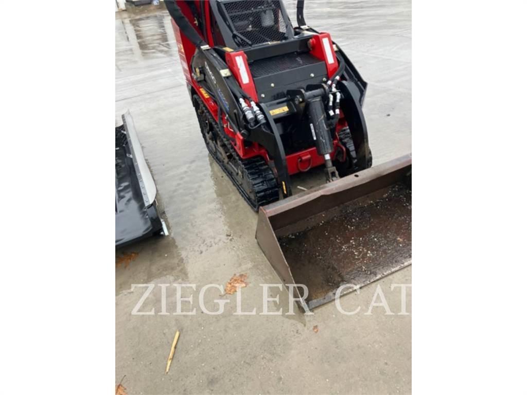 Toro TX1000 Skid Steer Loaders