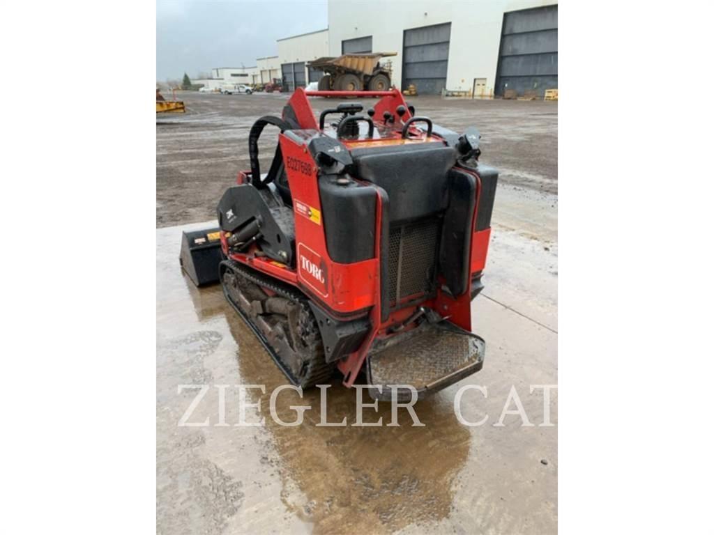 Toro TX1000 Skid Steer Loaders