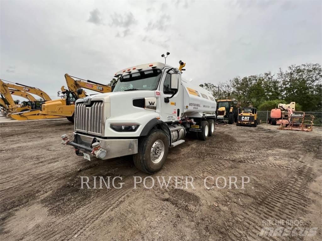 United WT5000 Tank Trucks
