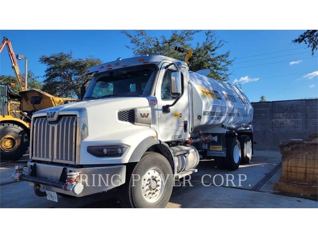 United WT5000 Tank Trucks