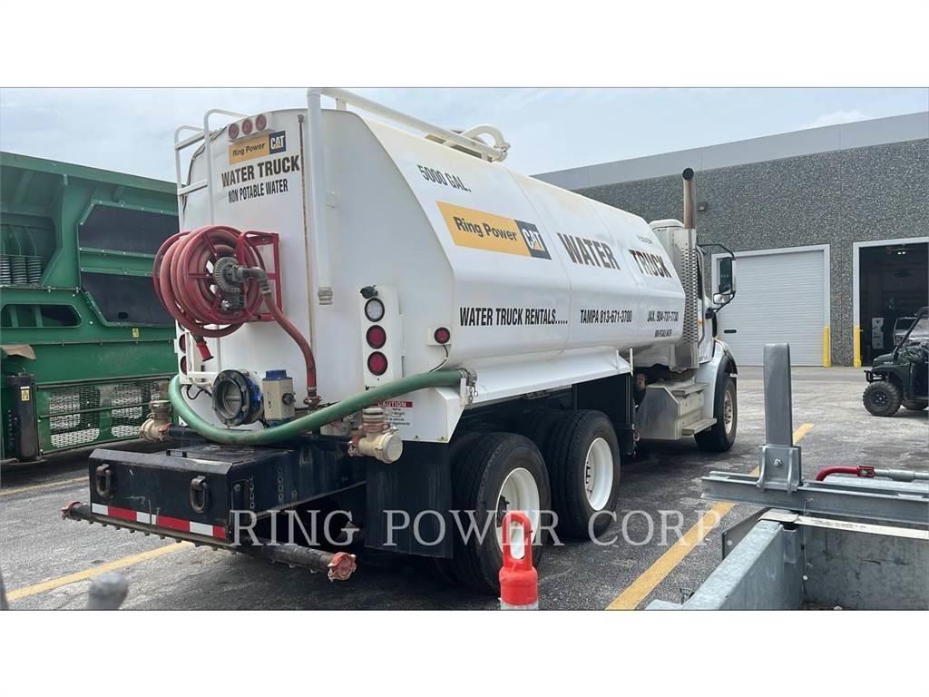 United WT5000 Tank Trucks