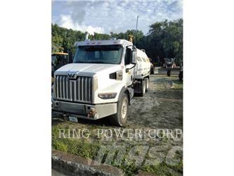 United WT5000 Tank Trucks