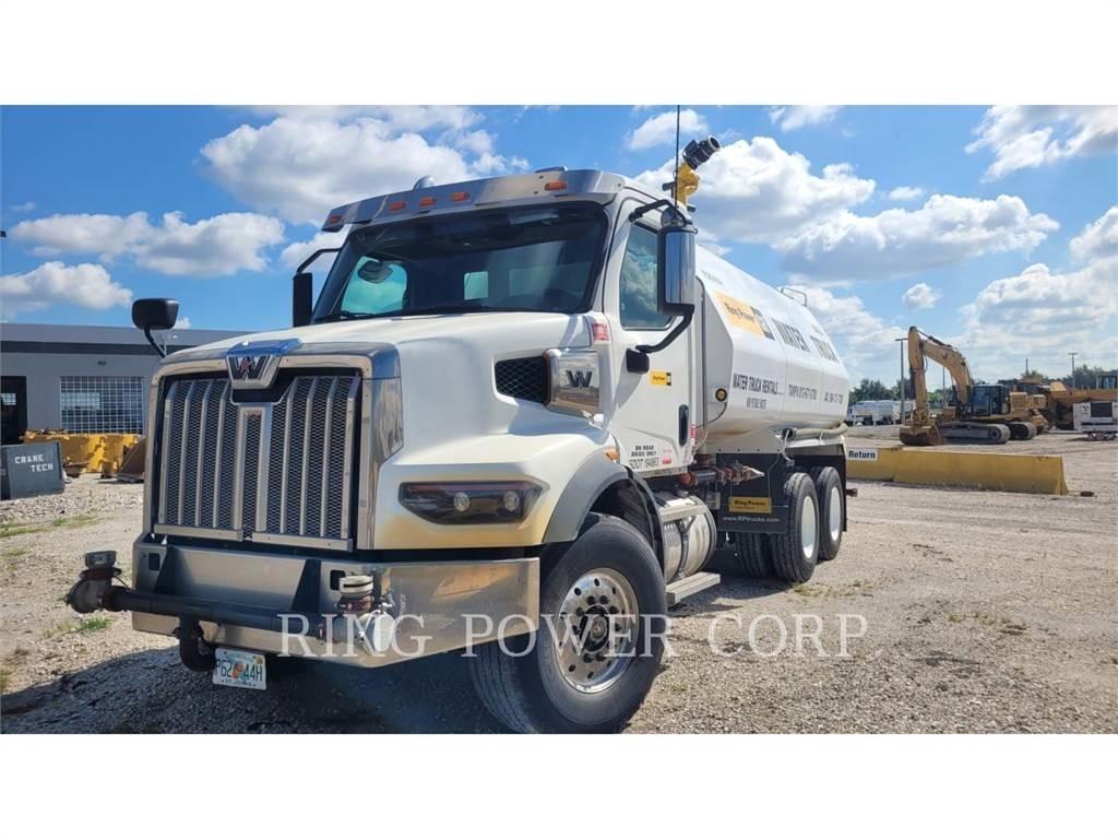United WT5000 Tank Trucks