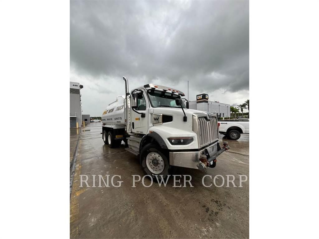 United WT5000 Tank Trucks