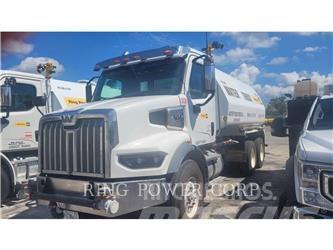 United WT5000 Tank Trucks