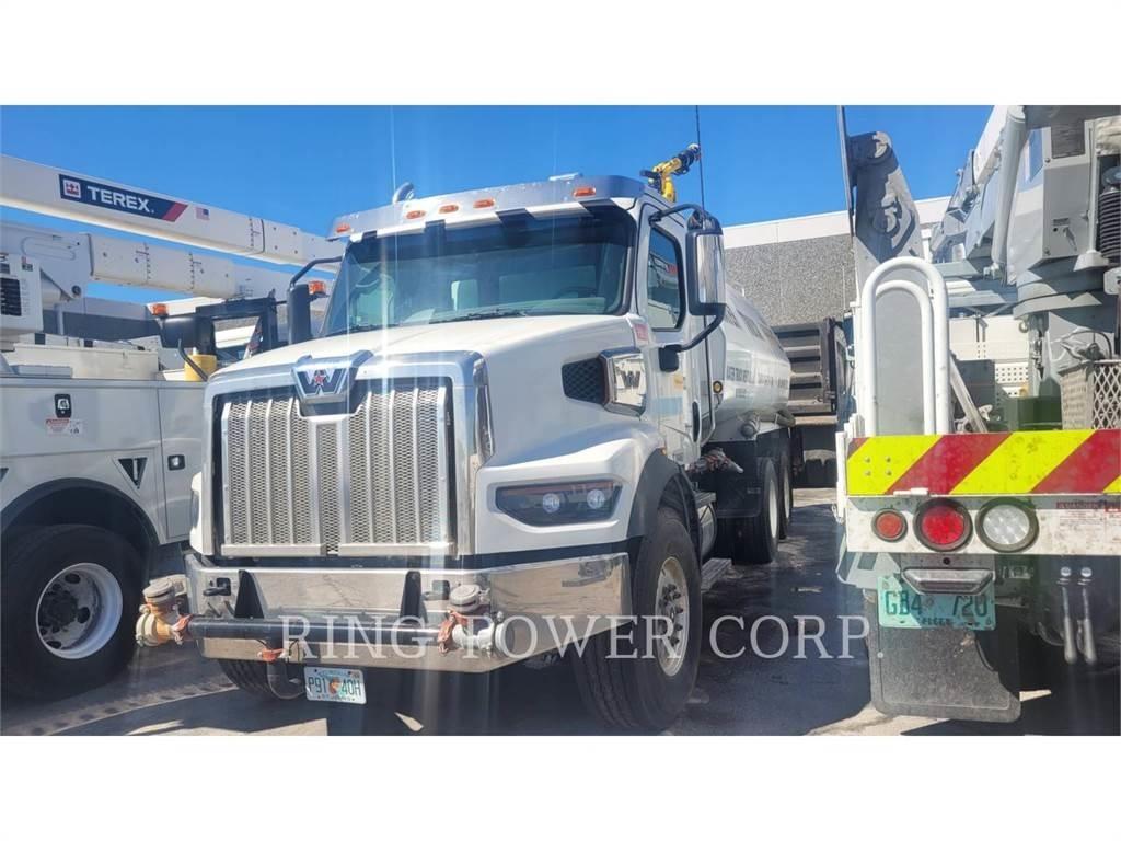 United WT5000 Tank Trucks