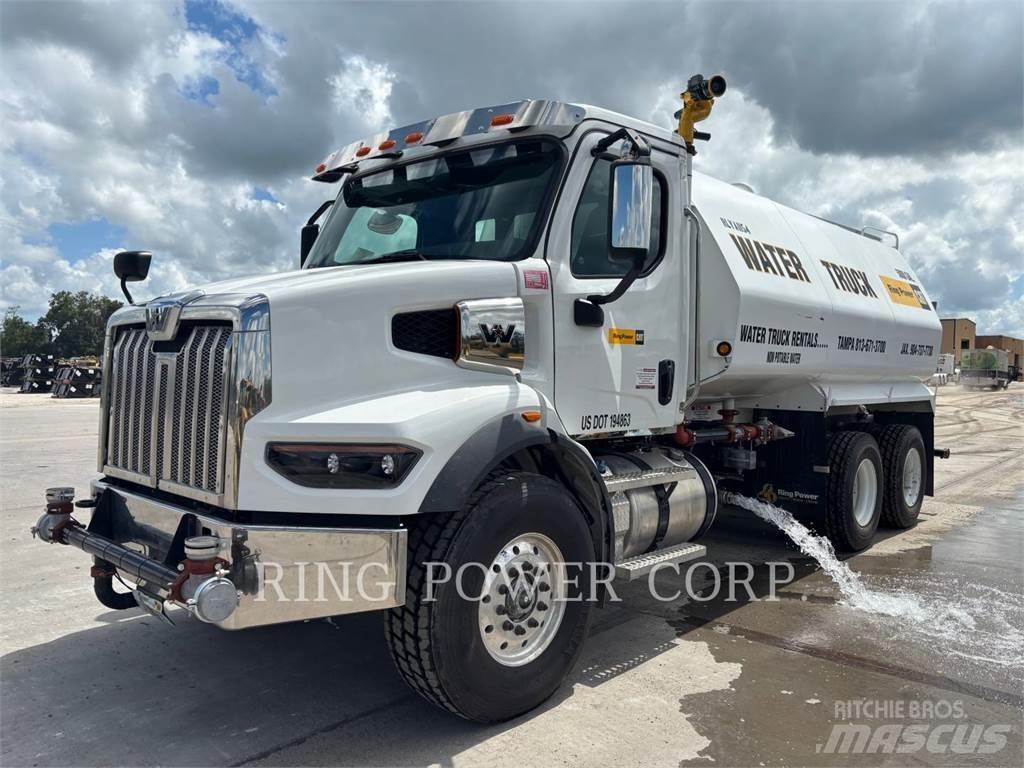 United WT5000 Tank Trucks