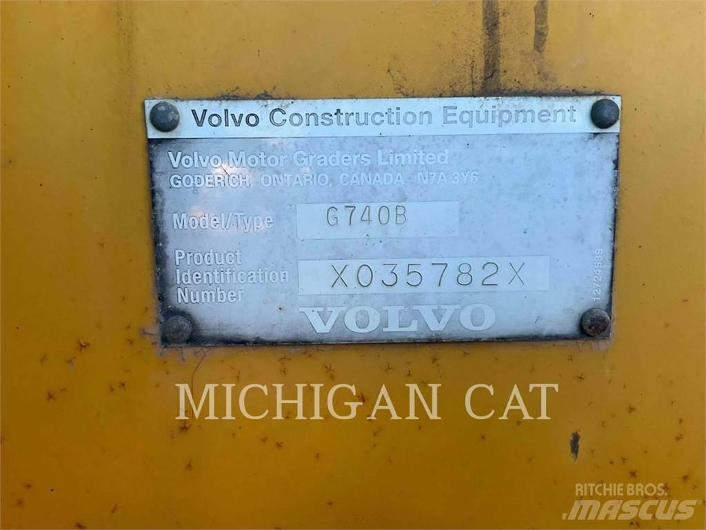 Volvo G740B Motor Graders