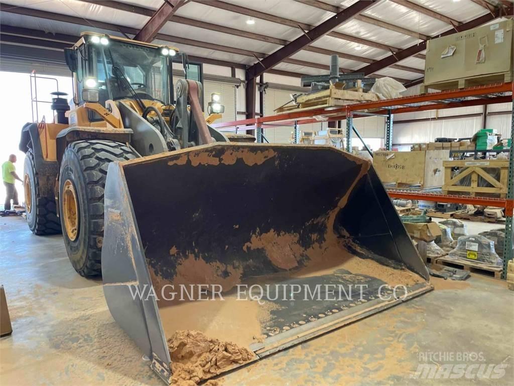 Volvo L220H Wheel Loaders