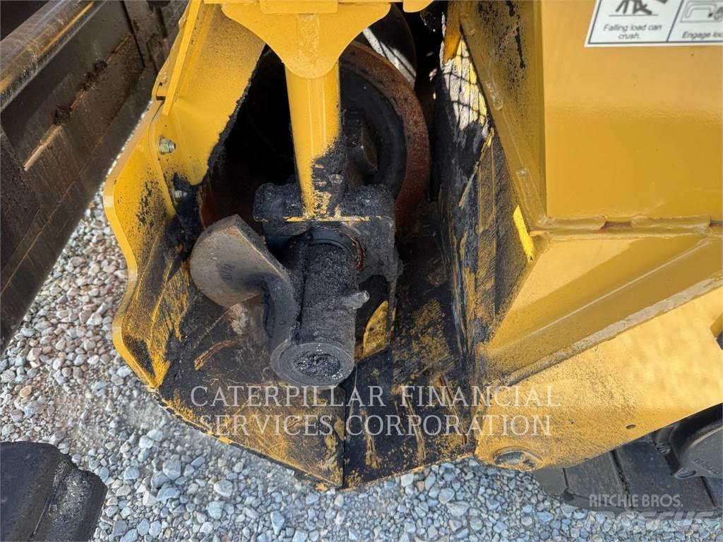 Weiler P385B Asphalt pavers