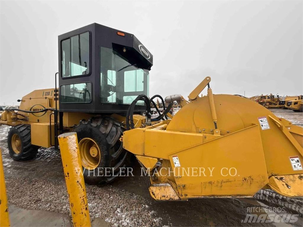 Weiler S200 Asphalt Recycling Equipment