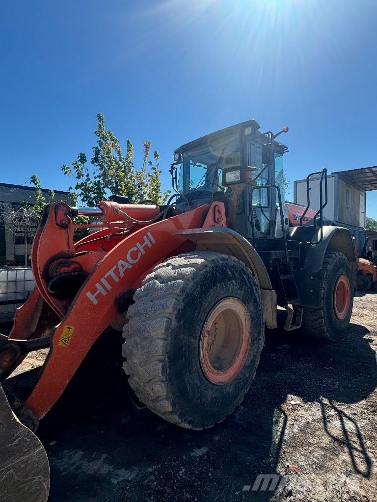 Hitachi ZW 220-3 Wheel Loaders