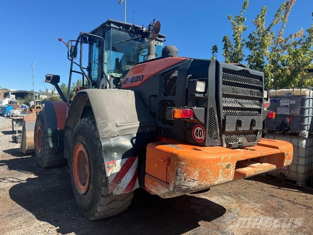 Hitachi ZW 220-3 Wheel Loaders
