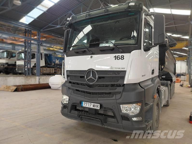 Mercedes-Benz 1845 Conventional Trucks / Tractor Trucks