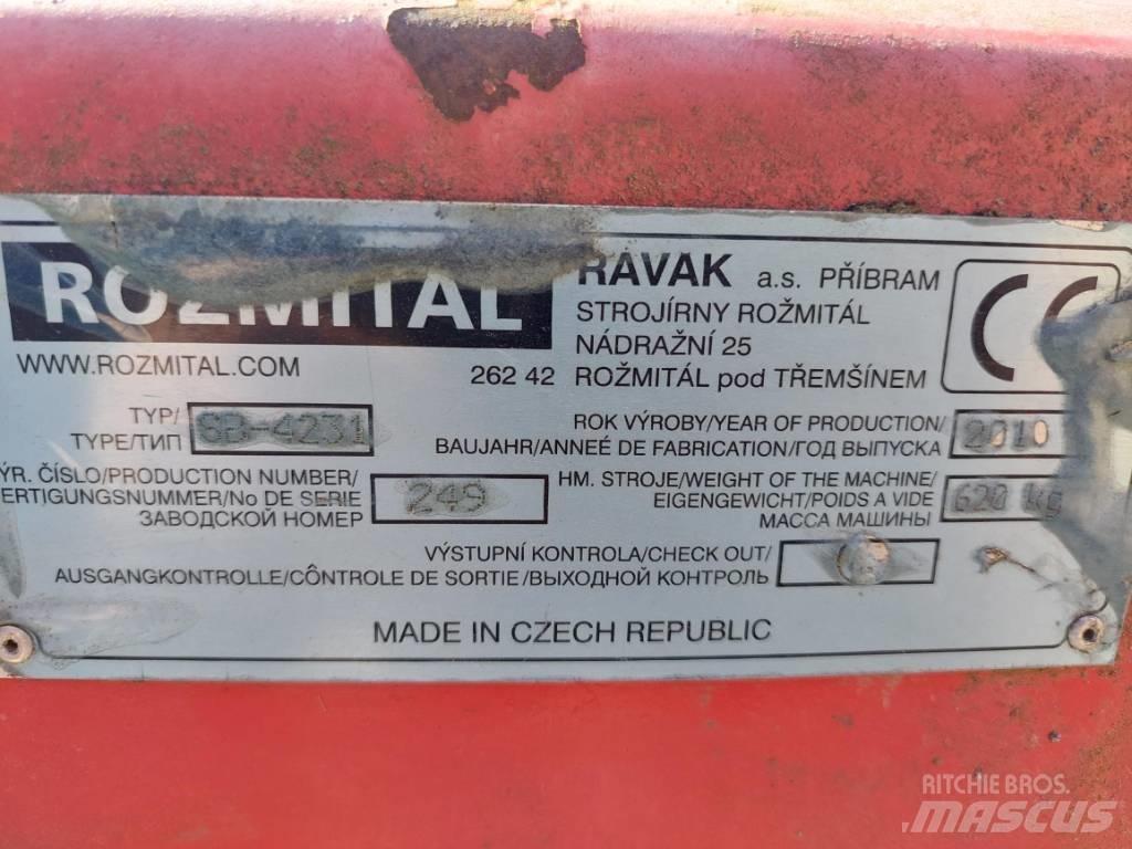 Rozmital SB 4631 Swathers \ Windrowers