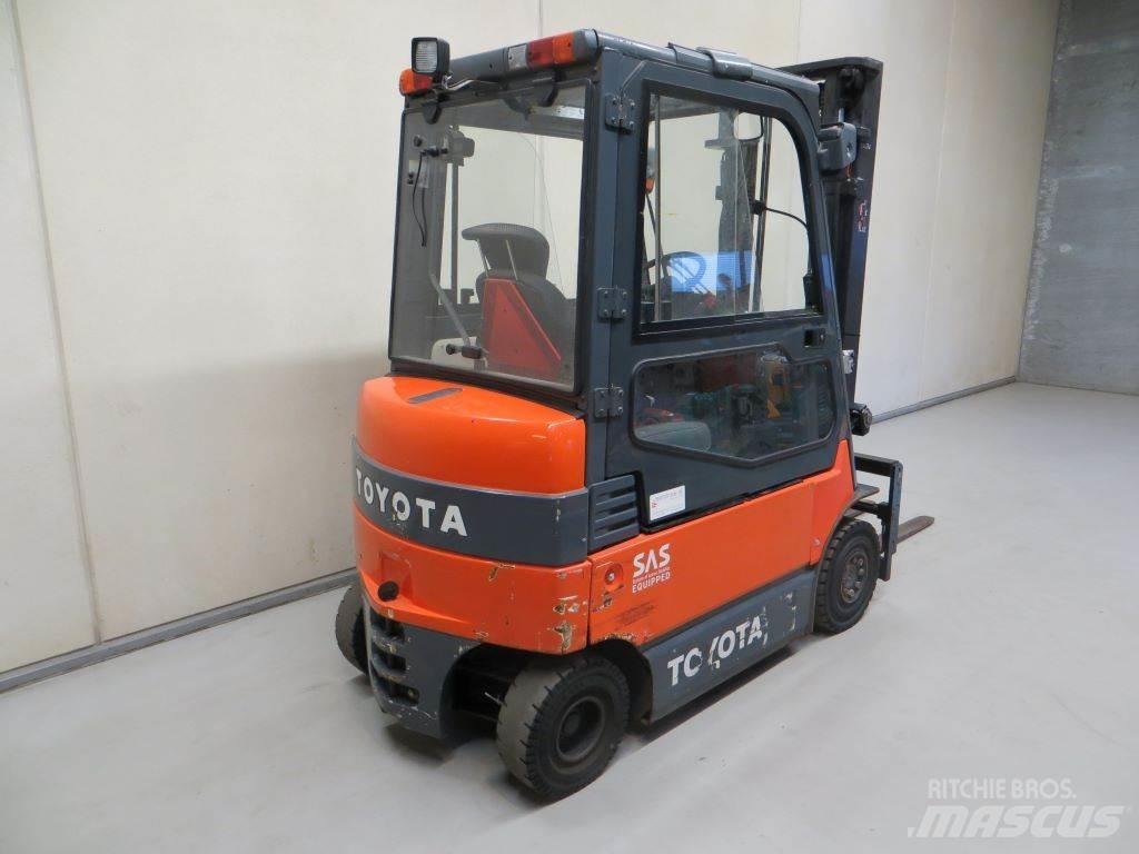 Toyota 7FBMF20 Electric Forklifts