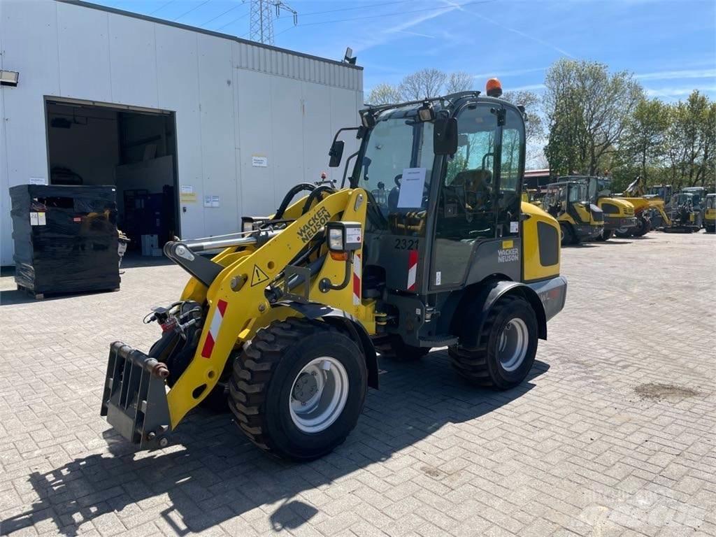 Wacker Neuson WL32 Wheel Loaders