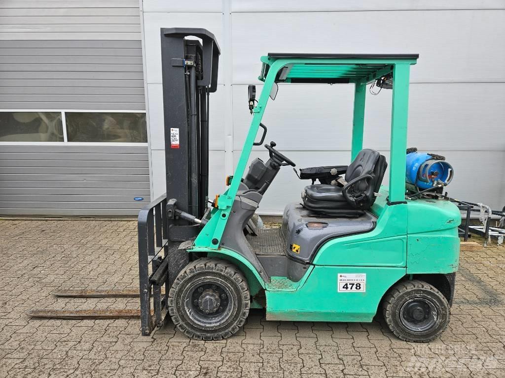 Mitsubishi FG25 LPG trucks