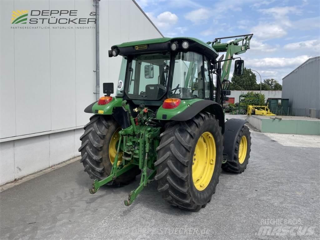 John Deere 5820 Tractors
