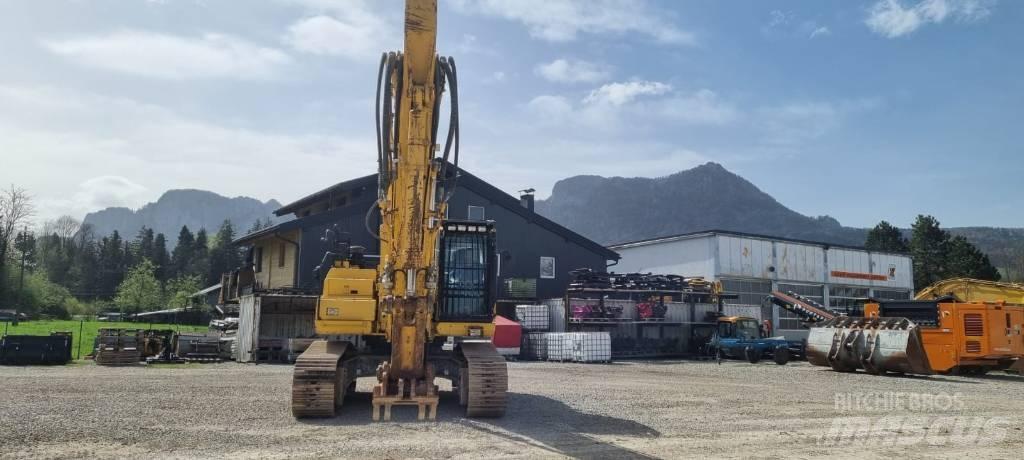 Komatsu HB 365LC-3 Crawler Excavators