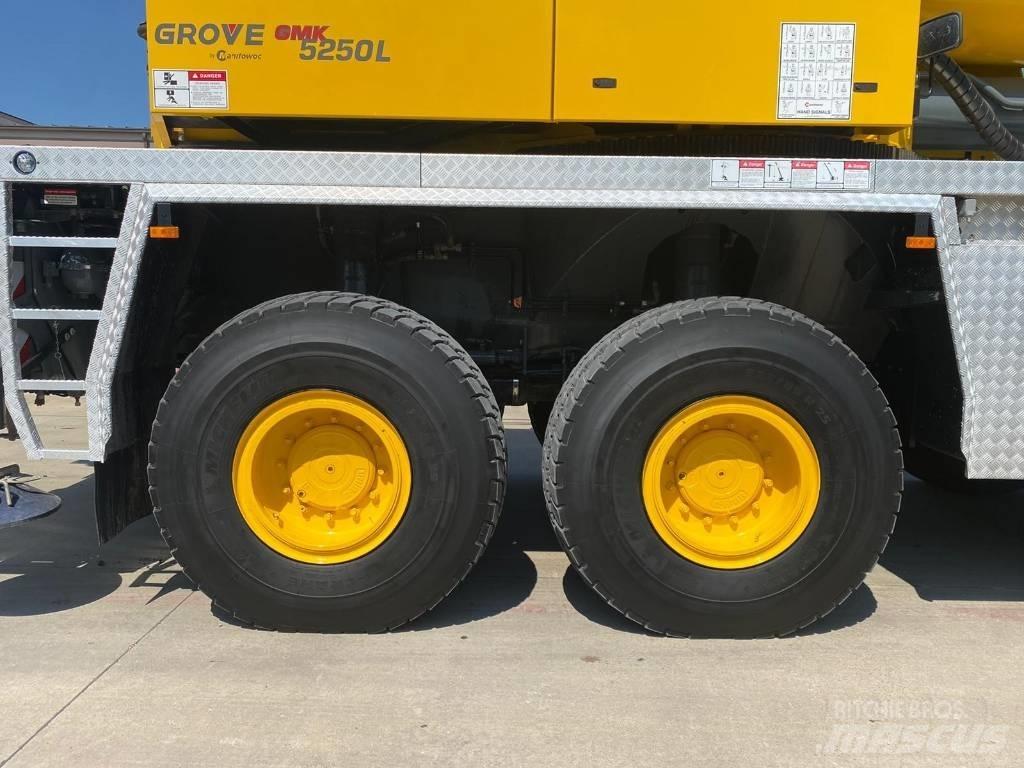 Grove GMK5250L Mobile and all terrain cranes