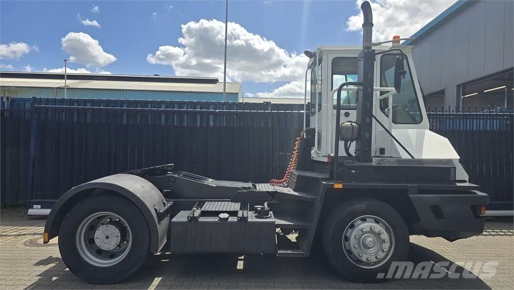 Terberg YT220 Shunt Trucks