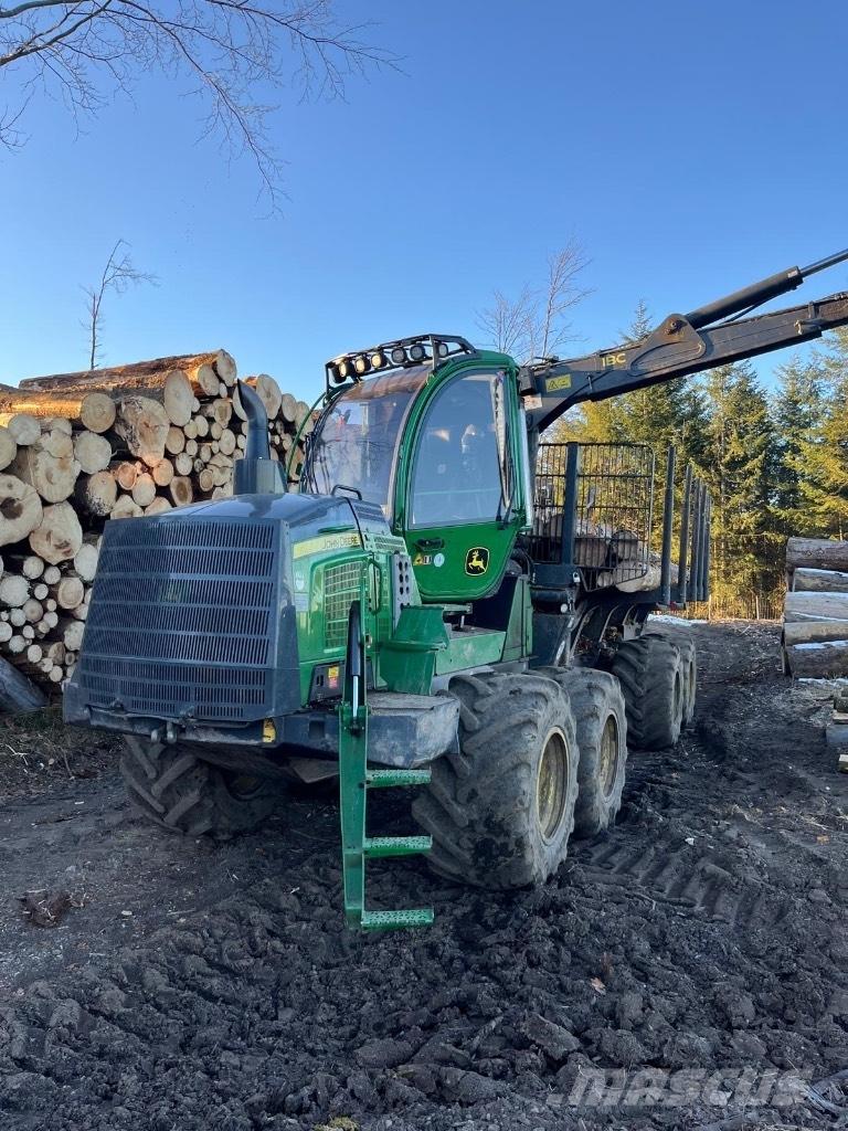 John Deere 1510G Forwarders